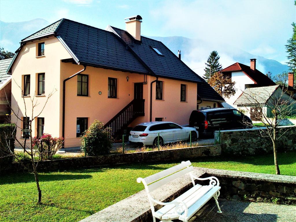 Holiday Home Julian Alps Bovec Exteriör bild